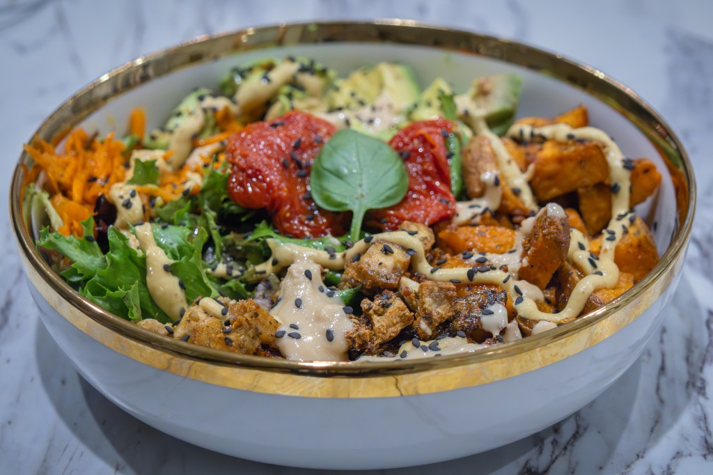 Idea 60. Plant Based Bowl Of Deliciousness. 37 gr&nbsp;Protein.